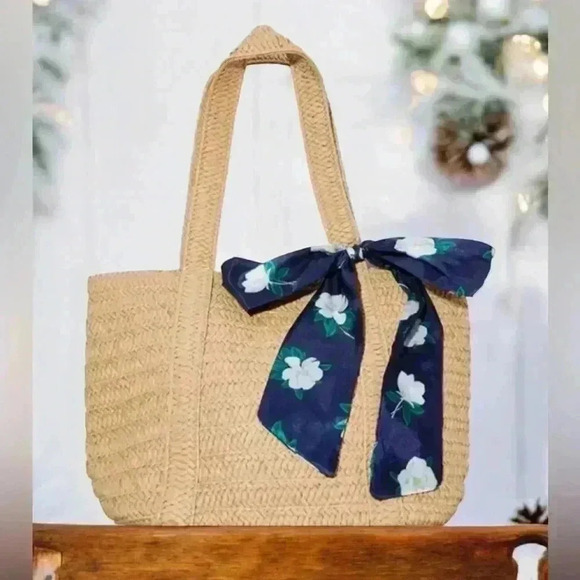 Draper James Everyday Straw Bag Tote Purse with Scarf Bow Travel Beach Preppy - Picture 13 of 15